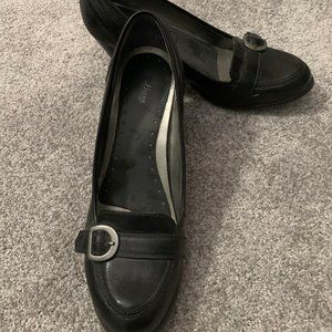 Black professional heels